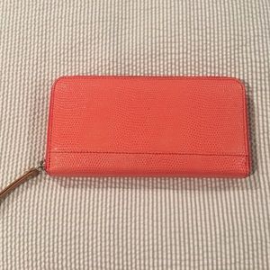 Banana republic continental wallet